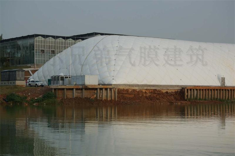 斜向網(wǎng)狀鋼纜 斜向網(wǎng)狀鋼纜