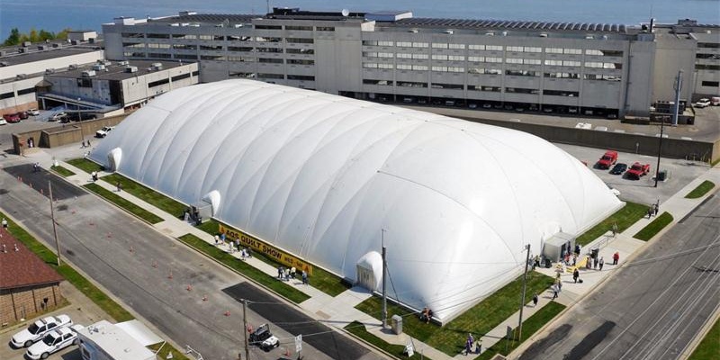 充氣膜結(jié)構(gòu)建筑 充氣膜結(jié)構(gòu)建筑